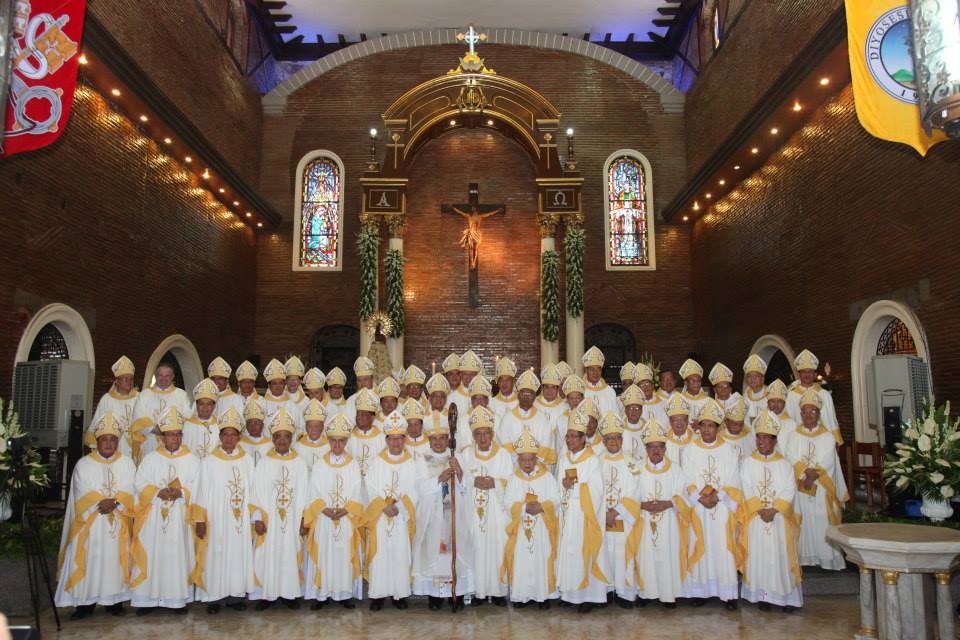Bishop Reynaldo with other Bishops (4)